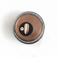 Polvo de uñas cromado